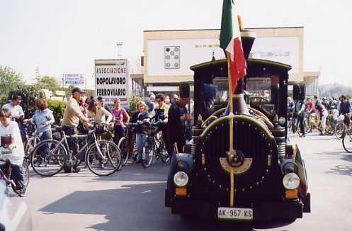  Il trenino della TRAM che ha partecipato alla manifestazione del 25 Aprile. 