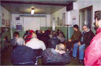  Foto della riunione dell'assemblea del 19 dicembre 2003. 