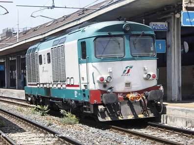  Locomotiva D445. 